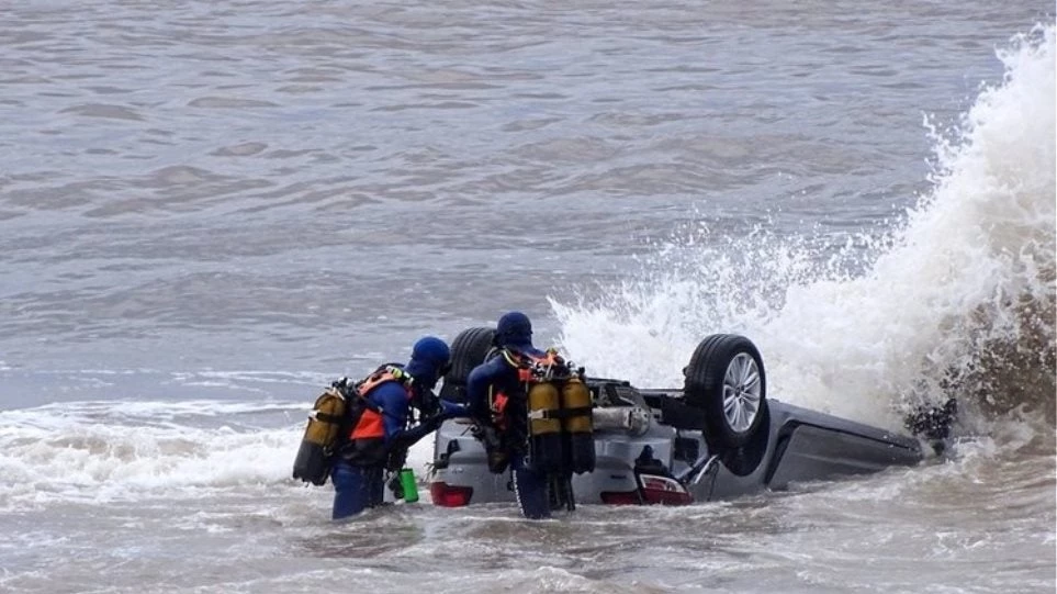 Τραγωδία στη Γαλλία: Δύο άνθρωποι πνίγηκαν λόγω της καταρρακτώδους βροχής
